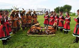 鄂伦春族的传统舞蹈文化