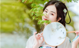 性格善良，但是想法很善变的星座女