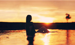 2026年属蛇人的桃花方位