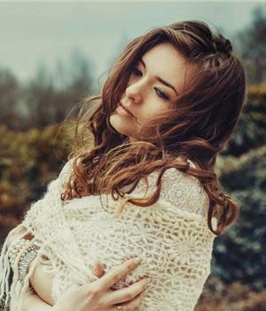 明明非常思念，死活拉不下脸主动联系的星座女